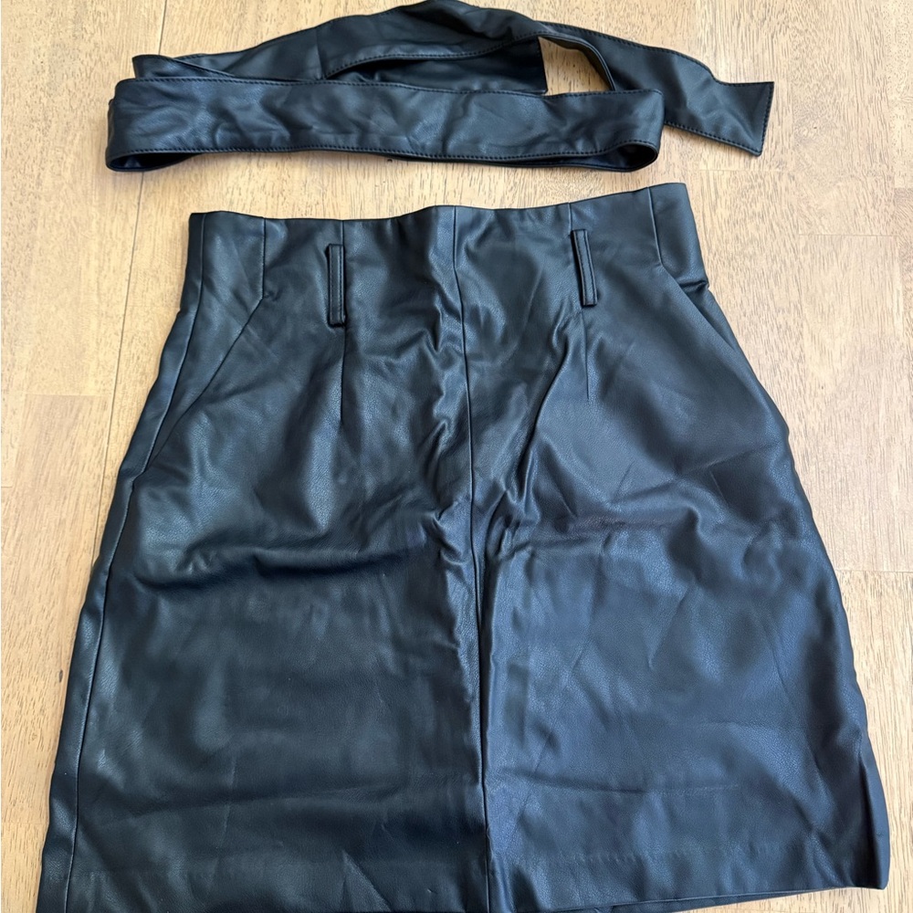 Banana Republic Black Mini Skirt